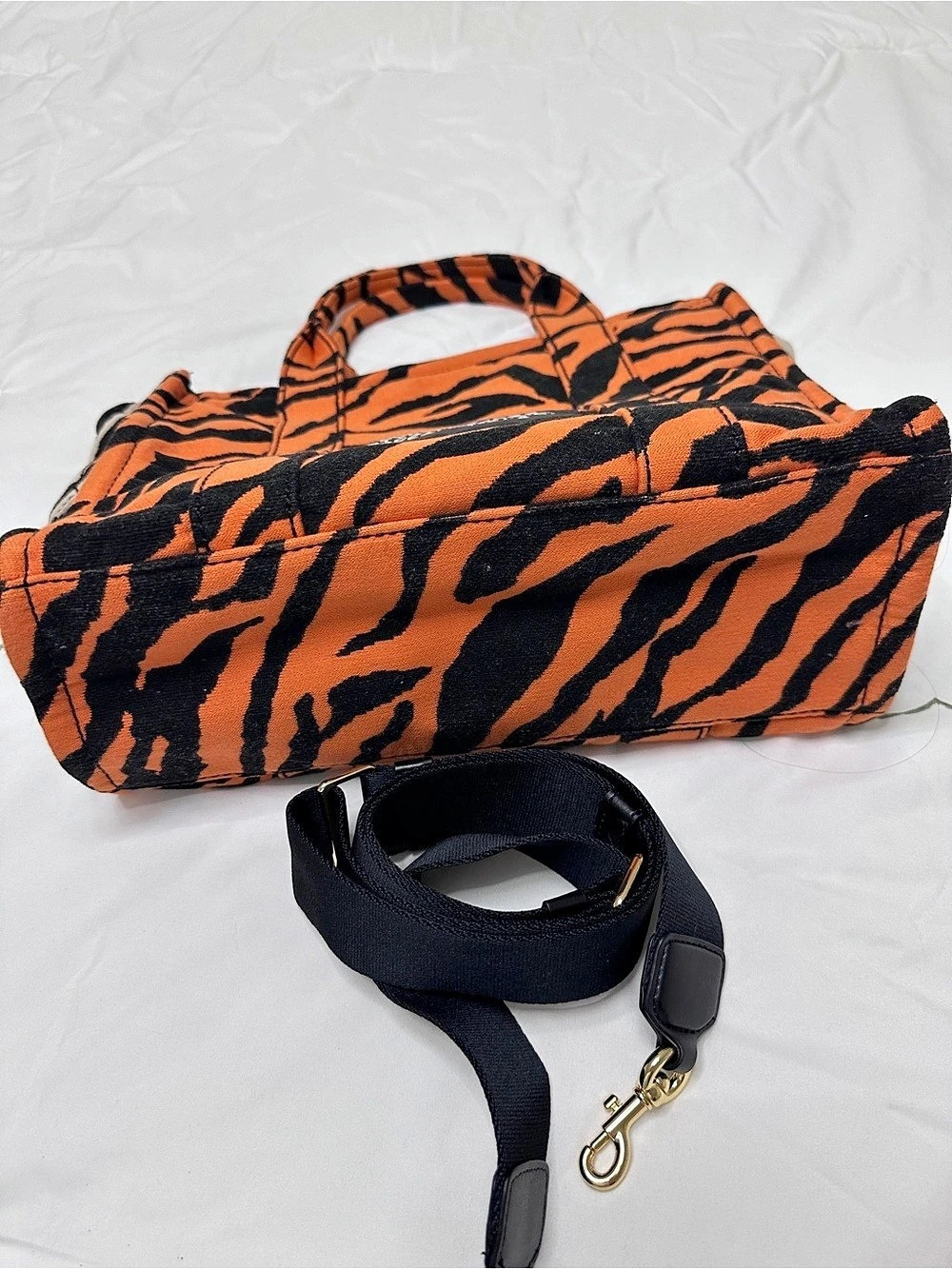 Marc Jacobs The Year of the Tiger Mini Traveler Tote Bag - Picture 4 of 8